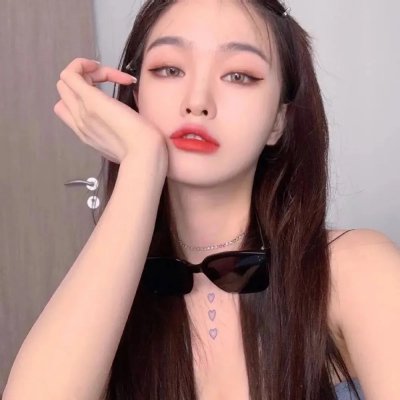 年轻的阿迈德